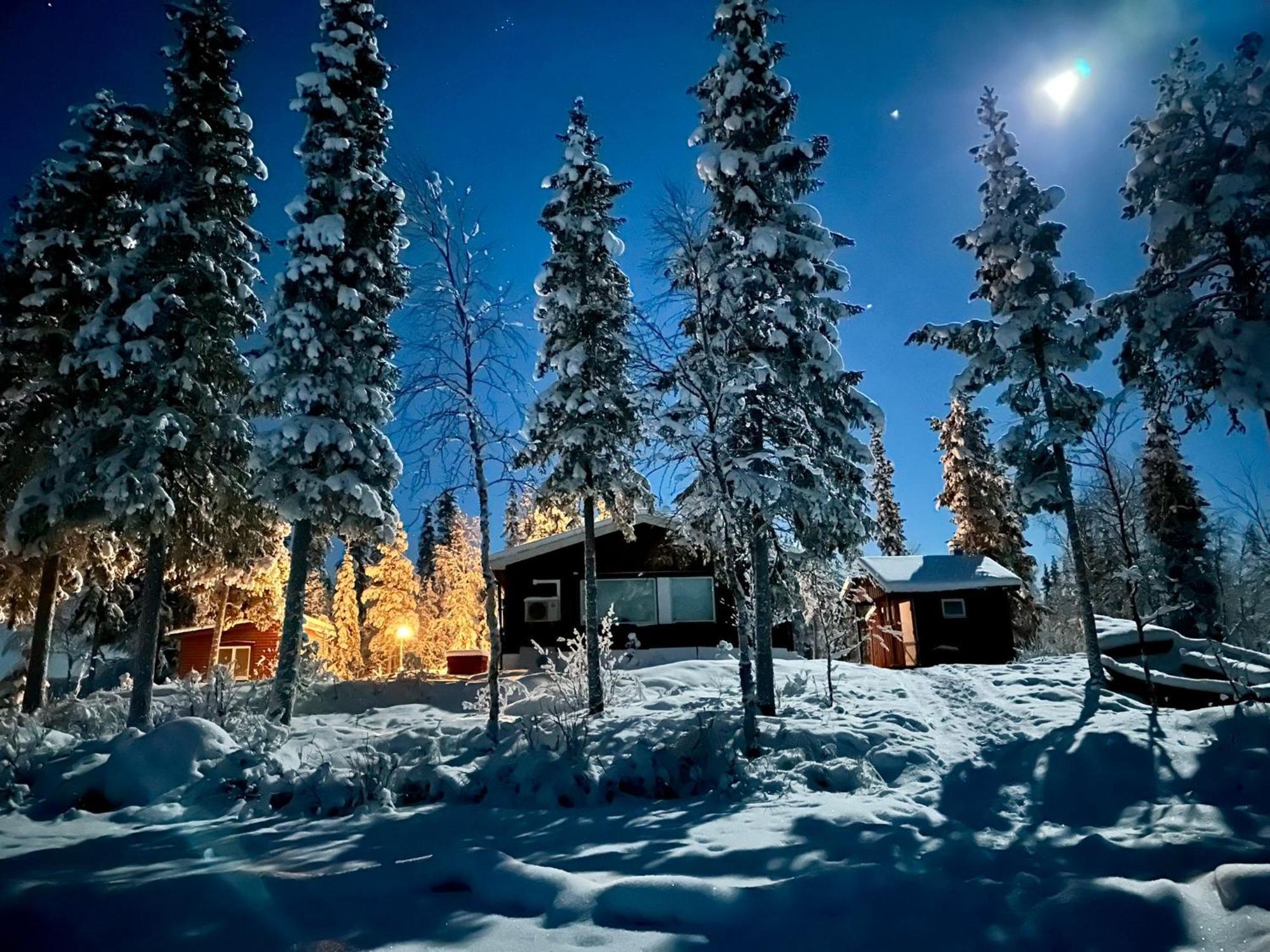 Camp Caroli Family House Villa Jukkasjärvi Exterior photo